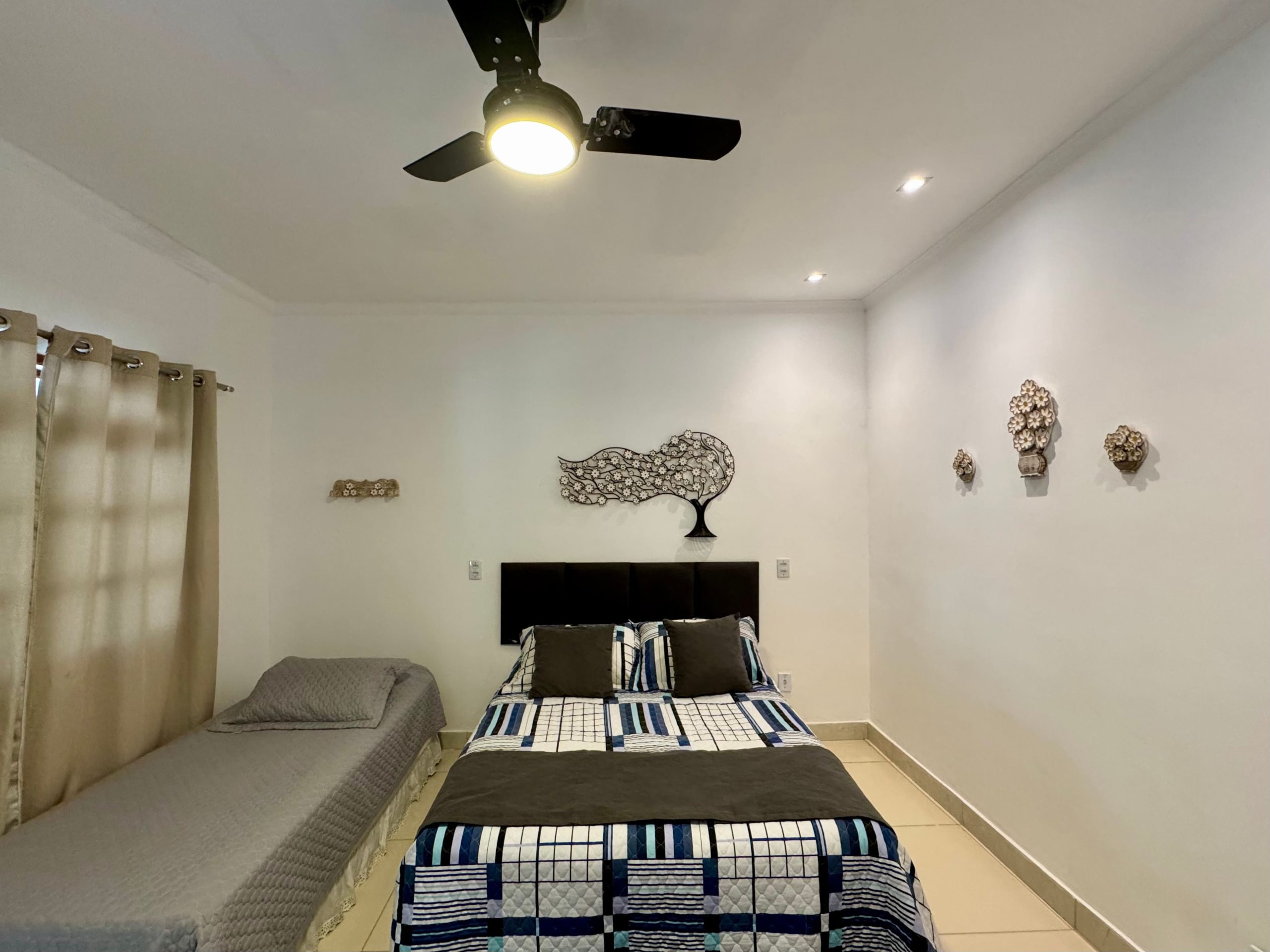 202 sem mini cama - Quarto 3